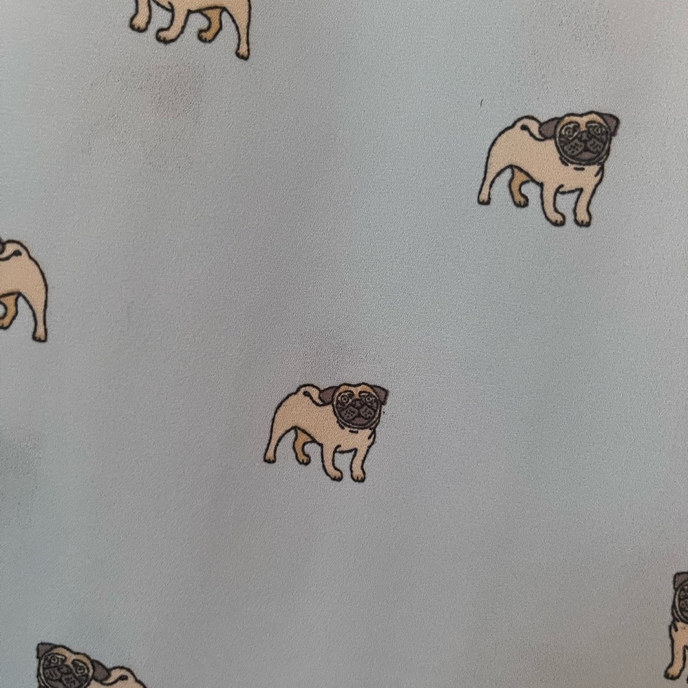 Pug print sleeveless blouse - Picture 3 of 9